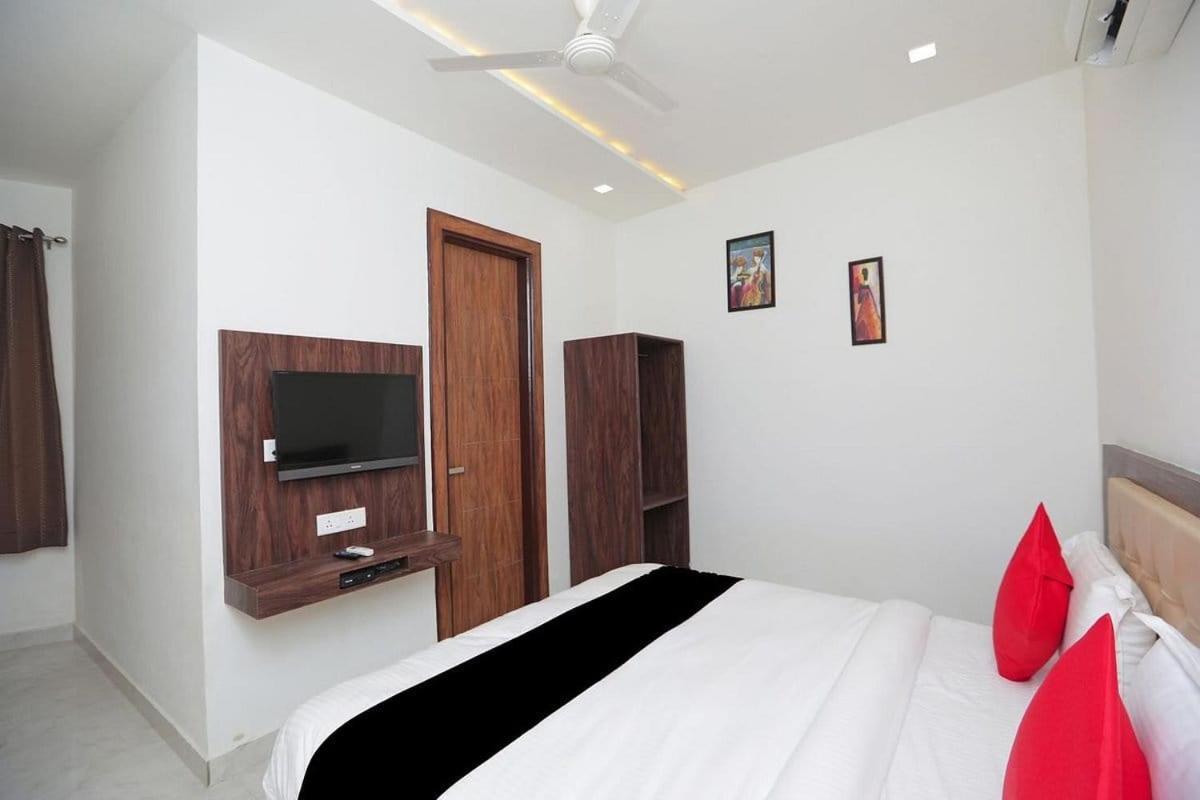 Hotel Shriansh Agra  Bagian luar foto