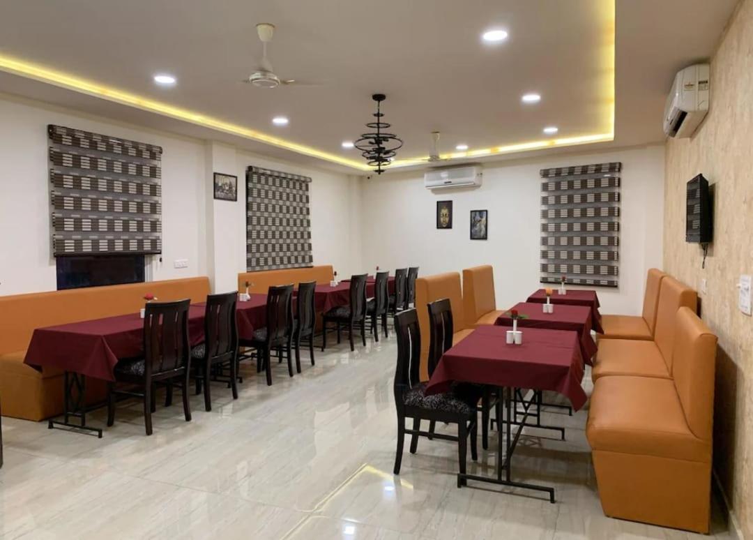 Hotel Shriansh Agra  Bagian luar foto